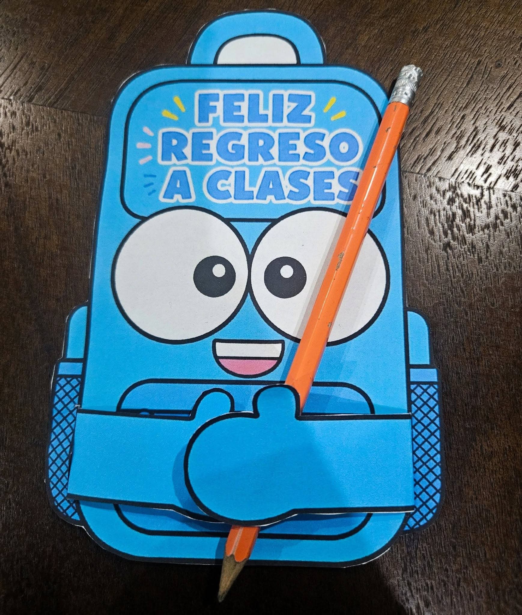 Mochila feliz 🎒✨ miniatura 3